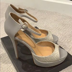 Badgley Mischka Heels size 9 1/2 M
